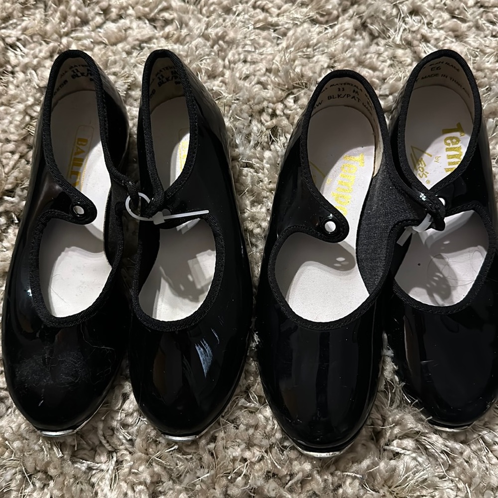 Girls tap shoes bundle Size 11 M